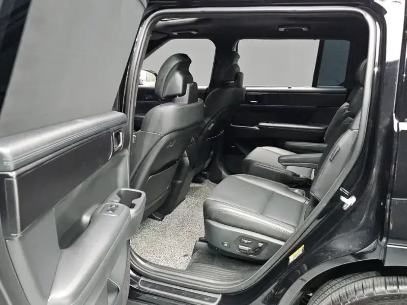 2023 Hyundai Santa Fe с пробегом 53 126 км