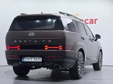 2024 Hyundai Santa Fe с пробегом 12 040 км