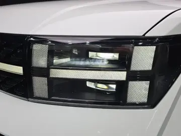 2025 Hyundai Santa Fe с пробегом 20 958 км