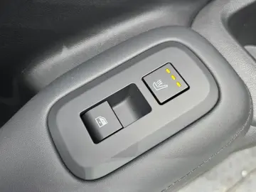 2025 Hyundai Santa Fe с пробегом 20 958 км