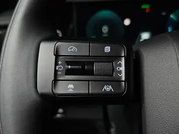 2025 Hyundai Santa Fe с пробегом 20 958 км