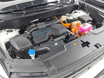 2024 Hyundai Santa Fe с пробегом 20 684 км