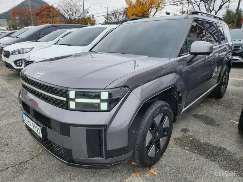 2024 Hyundai Santa Fe с пробегом 49 000 км