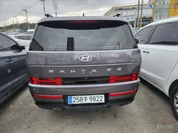2024 Hyundai Santa Fe с пробегом 49 000 км