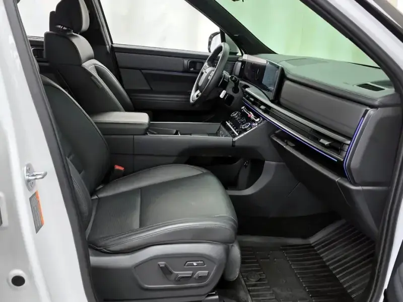 2024 Hyundai Santa Fe с пробегом 12 019 км