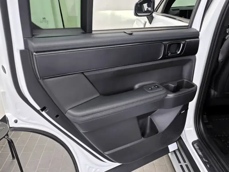 2024 Hyundai Santa Fe с пробегом 12 019 км