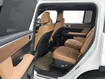 2024 Hyundai Santa Fe с пробегом 21 480 км