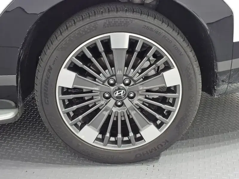 2024 Hyundai Santa Fe с пробегом 21 480 км