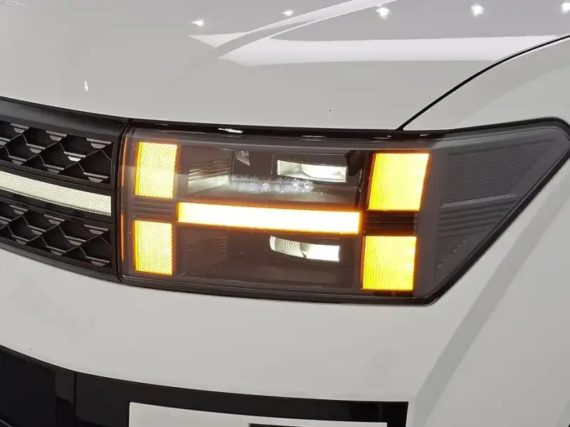 2024 Hyundai Santa Fe с пробегом 21 480 км