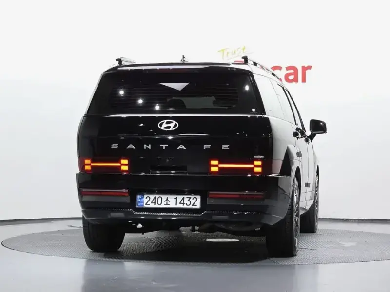 2023 Hyundai Santa Fe с пробегом 47 353 км