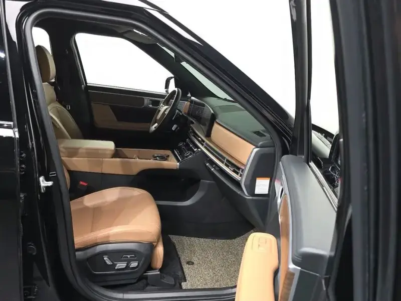 2023 Hyundai Santa Fe с пробегом 47 353 км