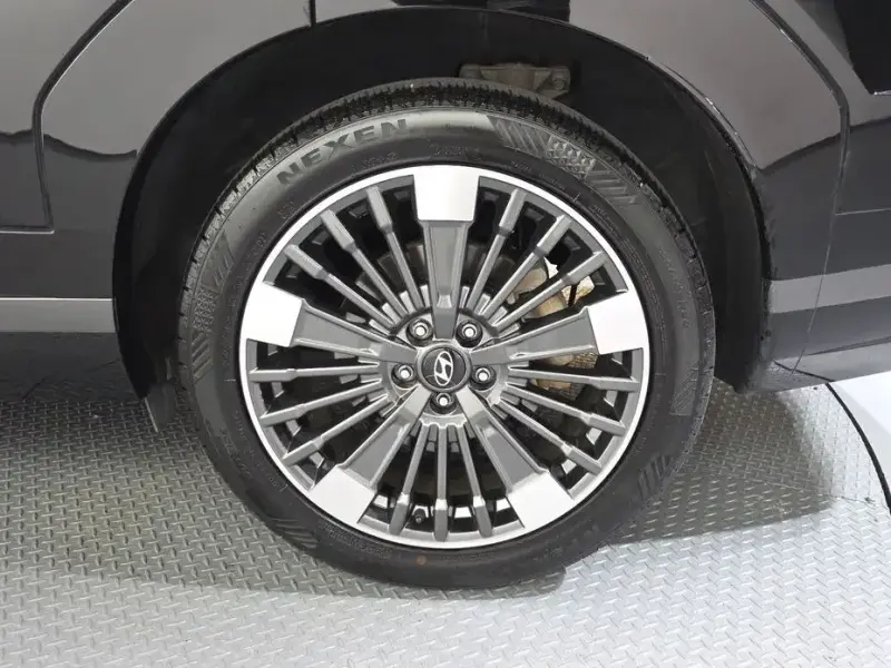 2023 Hyundai Santa Fe с пробегом 47 353 км