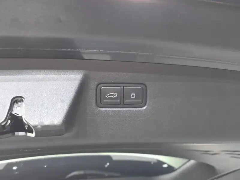 2023 Hyundai Santa Fe с пробегом 47 353 км