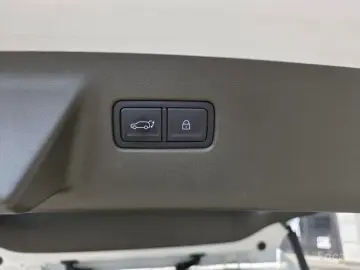 2023 Hyundai Santa Fe с пробегом 32 495 км