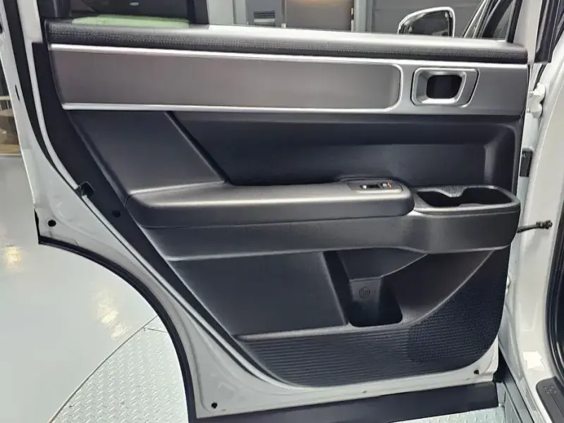 2025 Hyundai Santa Fe с пробегом 28 938 км