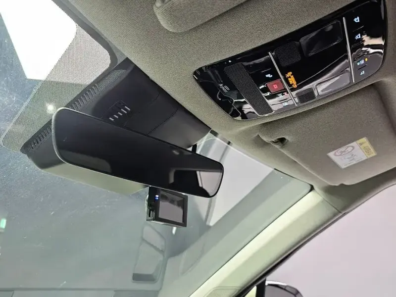 2025 Hyundai Santa Fe с пробегом 28 938 км