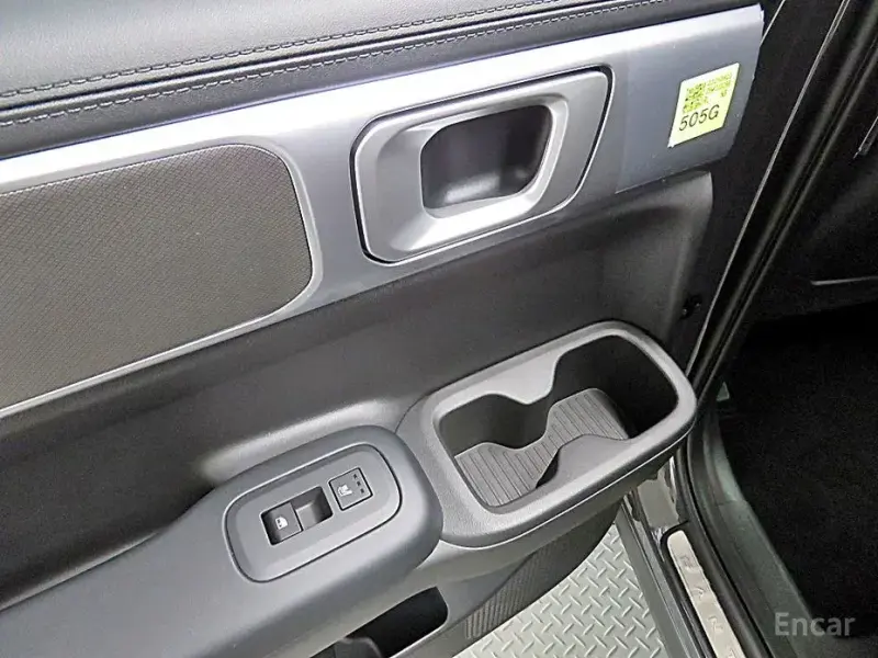 2025 Hyundai Santa Fe с пробегом 9 245 км