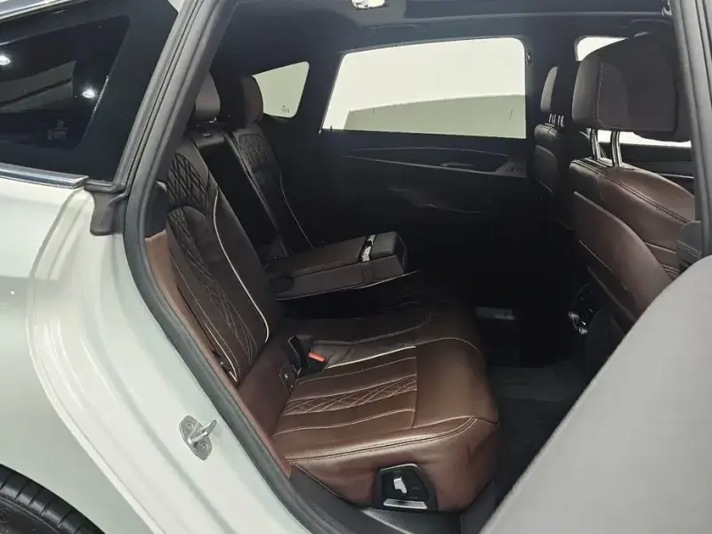 2021 BMW 6 серии с пробегом 44 650 км