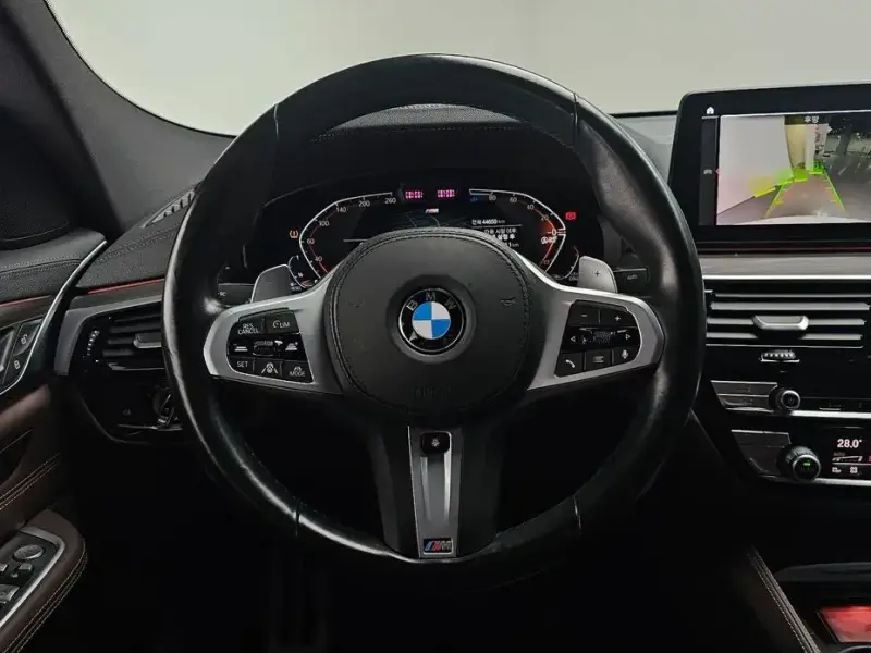 2021 BMW 6 серии с пробегом 44 650 км
