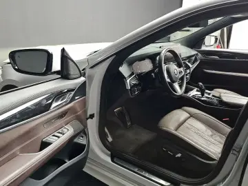 2024 BMW 6 серии с пробегом 21 645 км