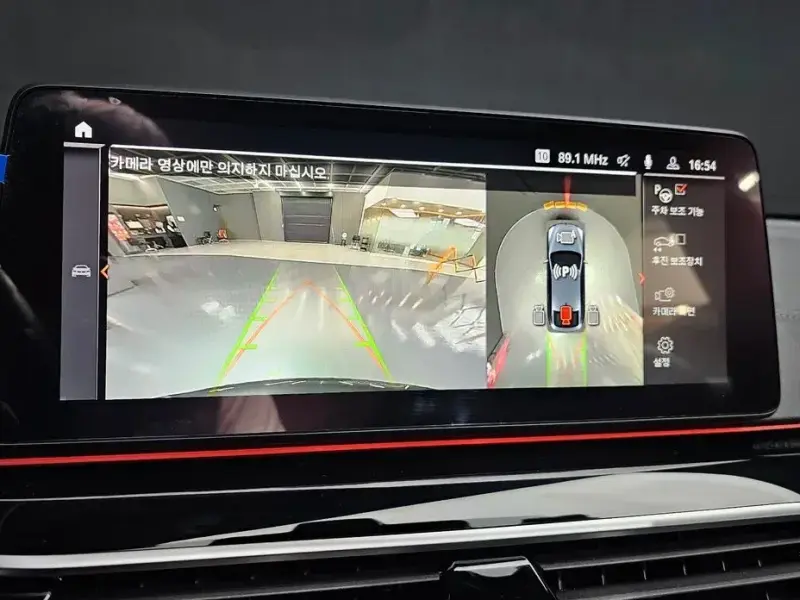 2023 BMW 6 серии с пробегом 28 667 км