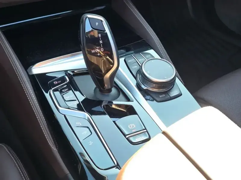 2022 BMW 6 серии с пробегом 90 707 км