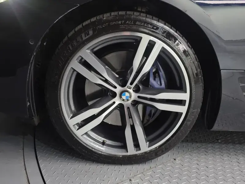 2022 BMW 6 серии с пробегом 83 066 км