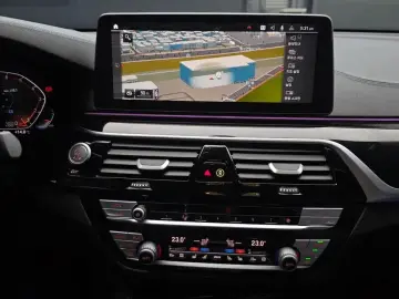 2022 BMW 6 серии с пробегом 83 066 км
