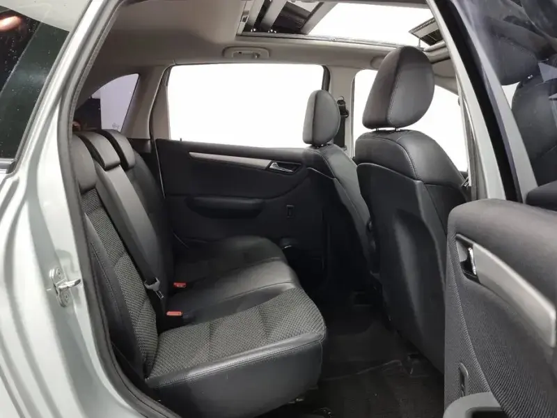 2011 Mercedes-Benz B-Класс с пробегом 118 015 км