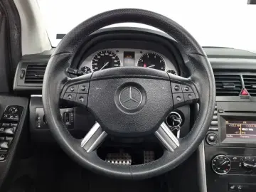 2011 Mercedes-Benz B-Класс с пробегом 118 015 км