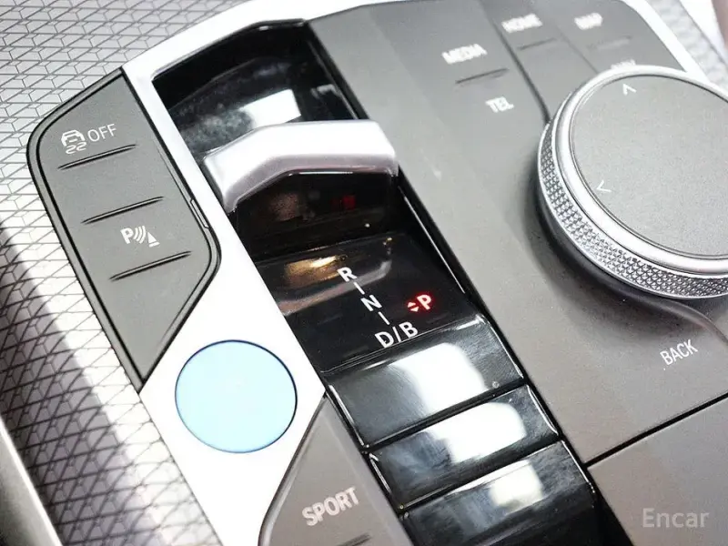 2024 BMW i4 с пробегом 11 802 км