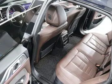 2024 BMW i4 с пробегом 11 802 км