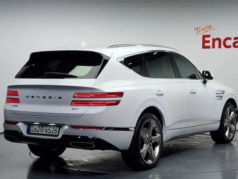 2023 Genesis GV80 с пробегом 19 203 км
