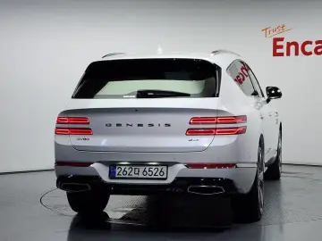 2023 Genesis GV80 с пробегом 19 203 км