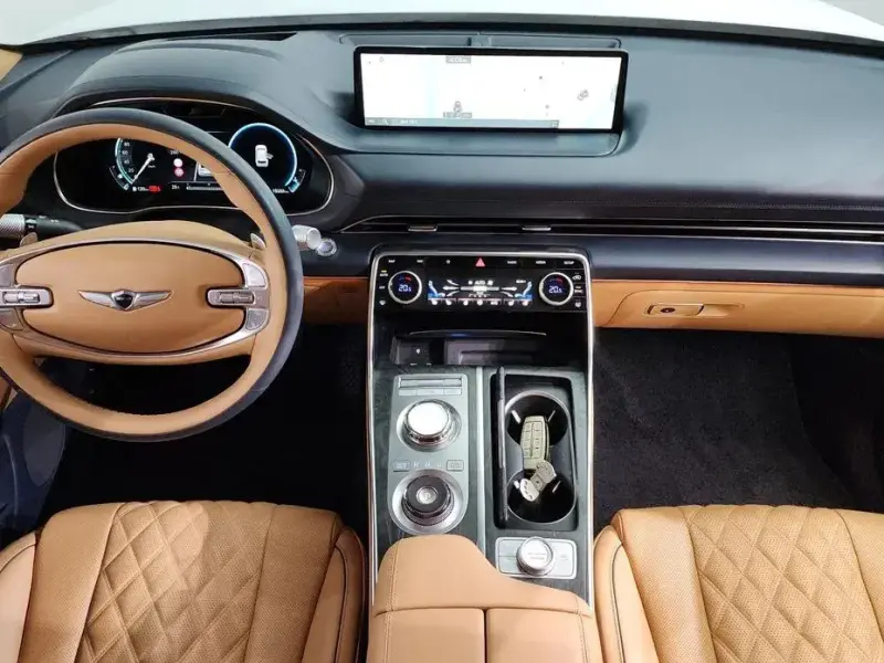 2023 Genesis GV80 с пробегом 19 203 км