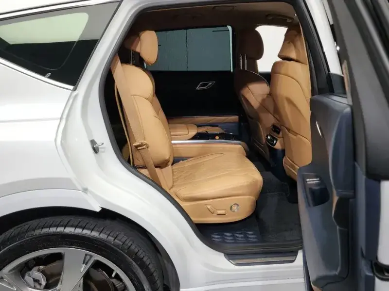 2023 Genesis GV80 с пробегом 19 203 км