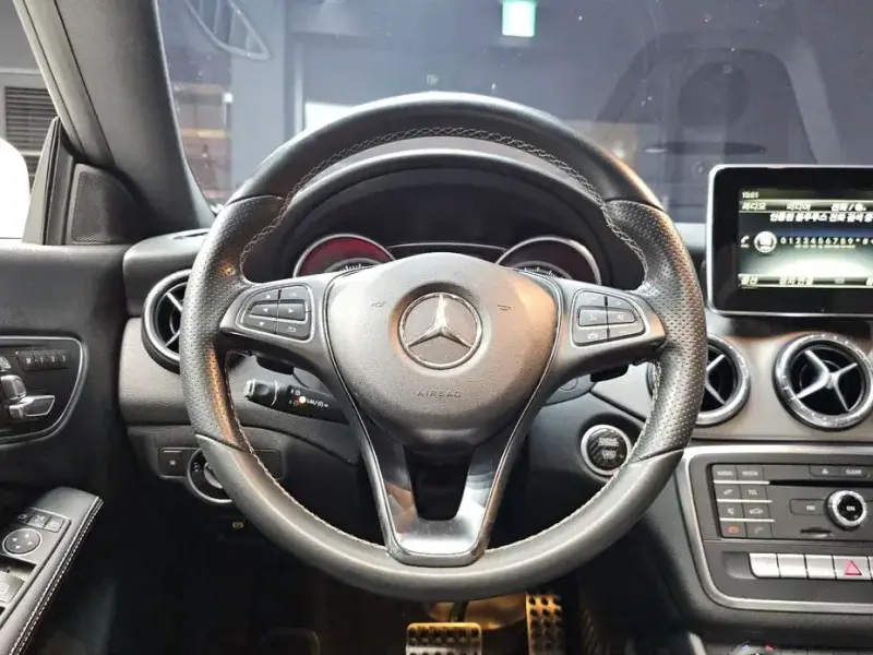 2016 Mercedes-Benz CLA с пробегом 104 842 км