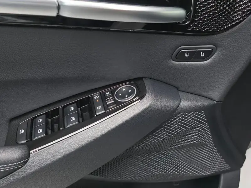 2024 Kia Seltos с пробегом 10 687 км