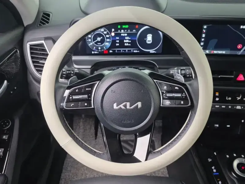 2024 Kia Seltos с пробегом 10 687 км
