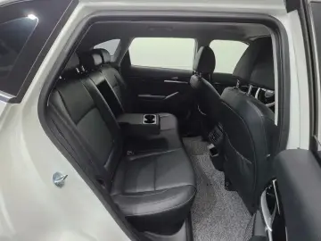 2024 Kia Seltos с пробегом 10 687 км