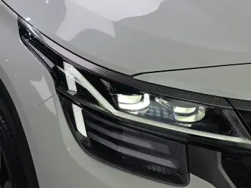 2024 Kia Seltos с пробегом 10 687 км