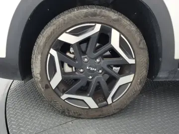 2024 Kia Seltos с пробегом 12 765 км