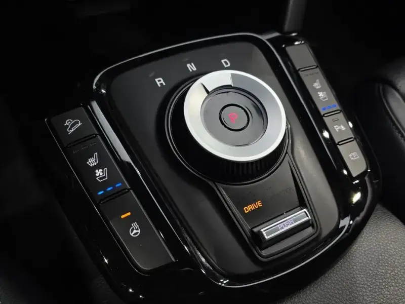2025 Kia Seltos с пробегом 12 158 км
