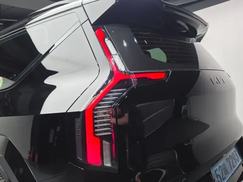 2024 Kia EV9 с пробегом 38 353 км