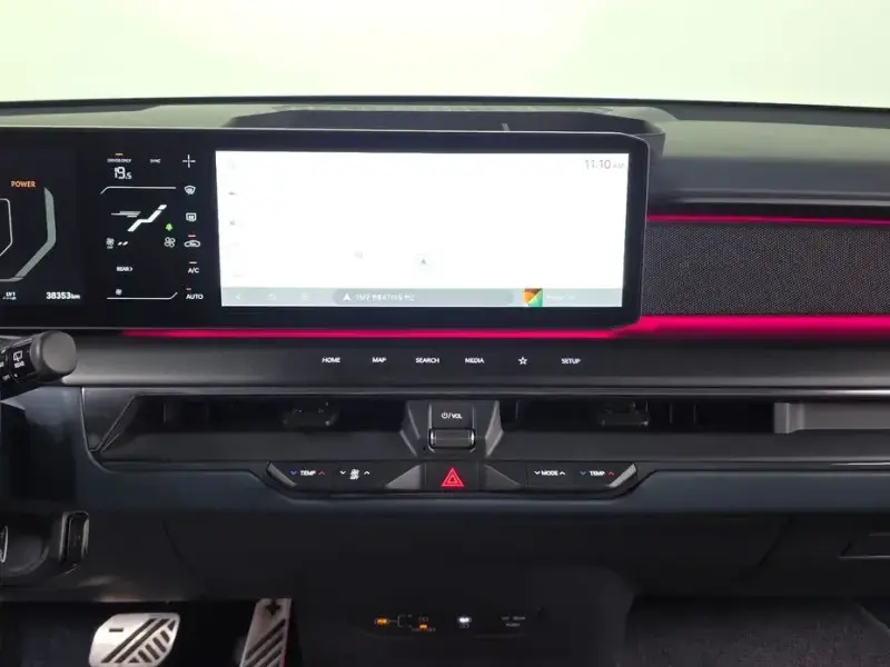 2024 Kia EV9 с пробегом 38 353 км