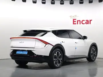 2024 Kia EV6 с пробегом 29 635 км