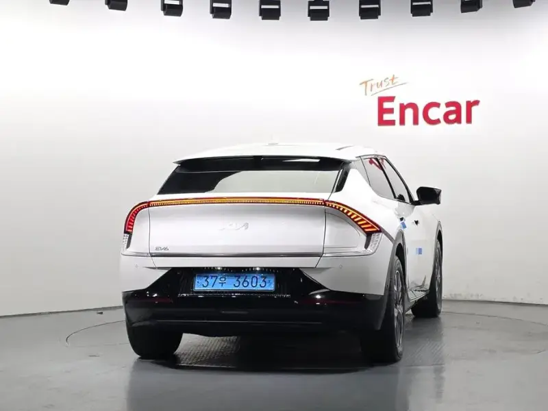 2024 Kia EV6 с пробегом 29 635 км
