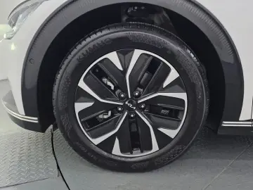2024 Kia EV6 с пробегом 29 635 км