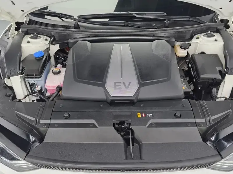 2024 Kia EV6 с пробегом 29 635 км