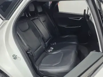 2024 Kia EV6 с пробегом 67 920 км
